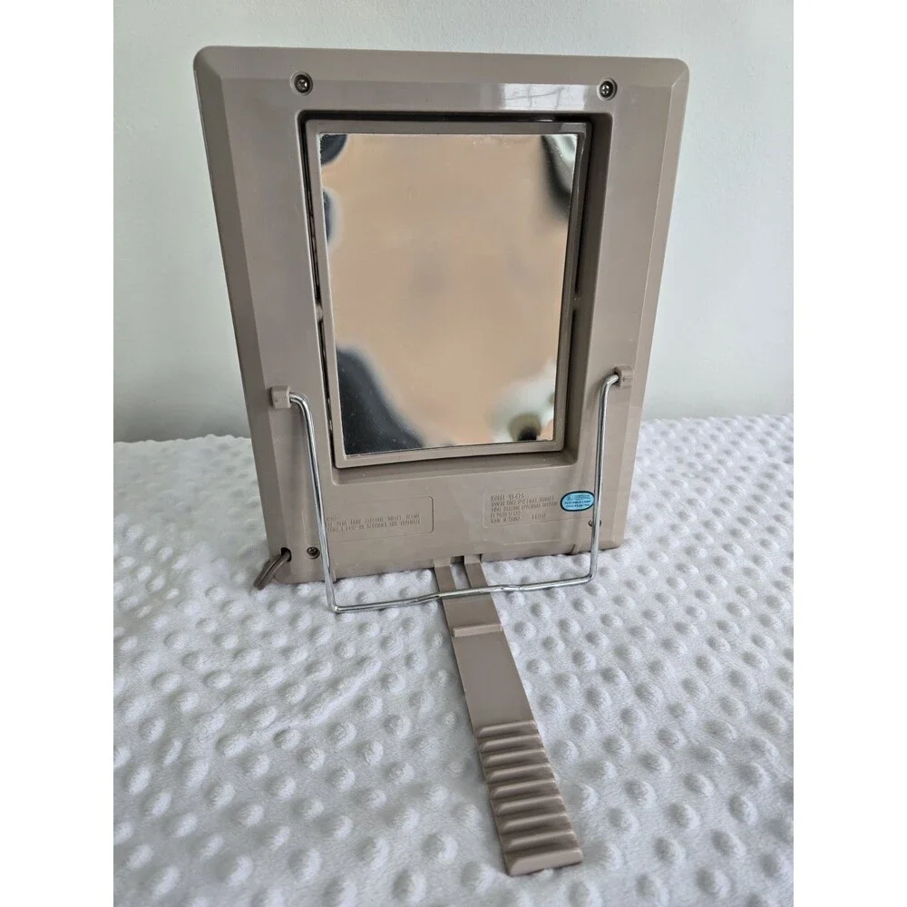 Vintage Vidal Sassoon Vanity Mirror Lighted 4-Way Makeup Magnifying Taupe Works